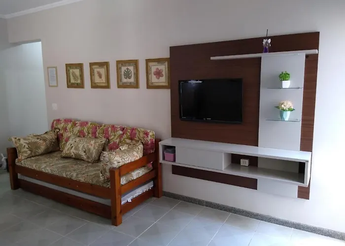 Apartamento A 100 M Da Praia Grande Ubatuba